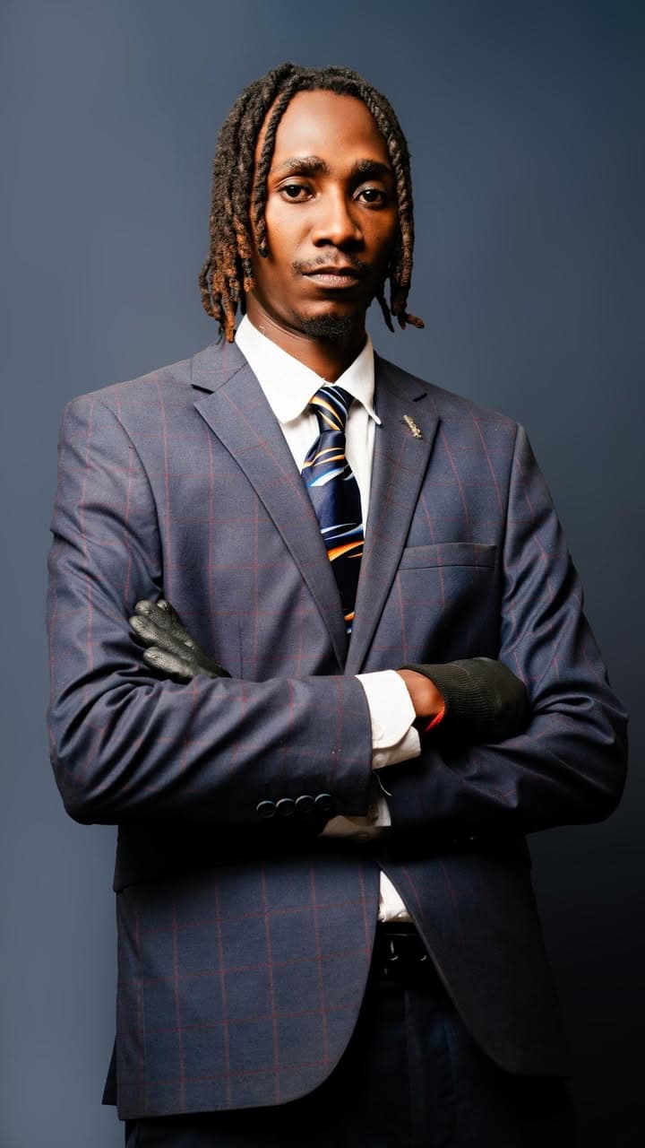 Yooo, it's Peels, the musician!